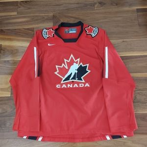 NIKE 2006 Team Canada Jersey XL